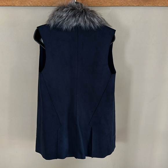 Faux Fur Vest - Picture 4 of 4